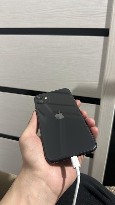 iphone 11 256gb цена бишкек: IPhone 11, Б/у, 128 ГБ, Черный, Чехол, Кабель, 77 %