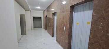 Uzunmüddətli kirayə mənzillər: Nəsimi rayonu, Firdovsi küçəsində, 18 mərtəbəli yeni tikili binanın — 13