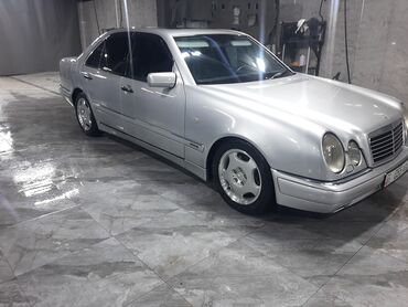 Mercedes-Benz: Mercedes-Benz E-Class: 1997 г., 4.3 л, Автомат, Бензин, Седан