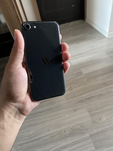 iphone se 2025: IPhone SE 2020, 64 GB, Qara, Barmaq izi — 5