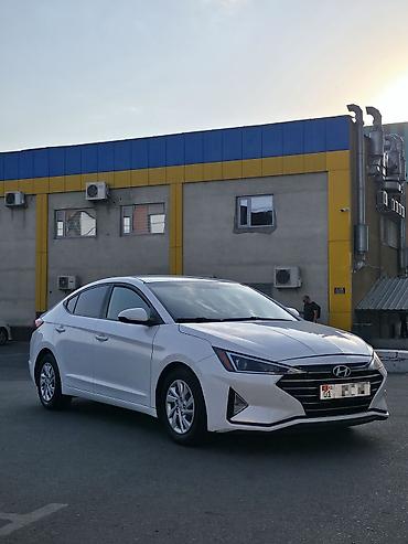 абди 100: Hyundai Elantra: 2018 г., Седан — 4