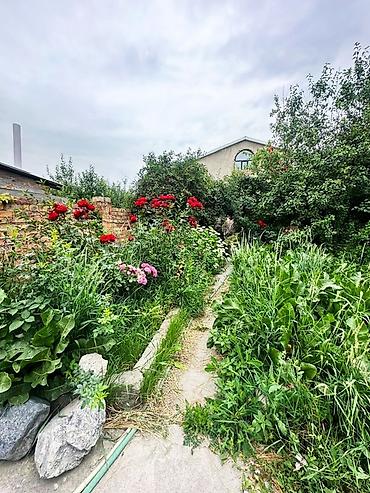 Продажа коттеджей и домов: Продаётся 2х этажный дом в Новопокровке🏡 Телефон: + 💰 Цена - 22 — 3