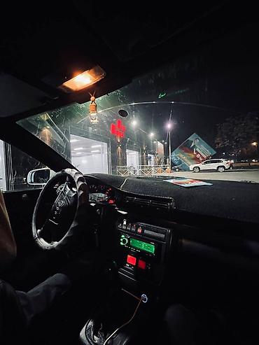 audi s4 b5: Audi A4: 1995 г., 1.8 л, Механика, Бензин, Седан — 6