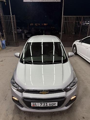 Chevrolet Spark: 2018 г., 1 л, Вариатор, Бензин, Хэтчбэк at lalafo.kg Chevrolet Spark: 2018 г., 1 л, Вариатор, Бензин, Хэтчбэк