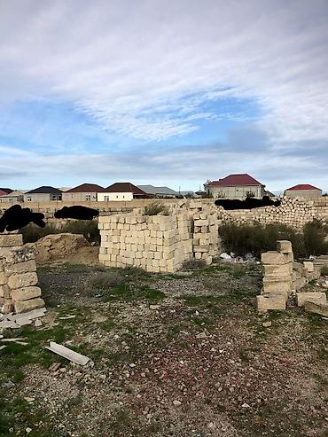 hövsanda: Torpaq iki sot içində daşı qumu var bünövrəsi tökülüb 2 daşdı.Təcili — 3