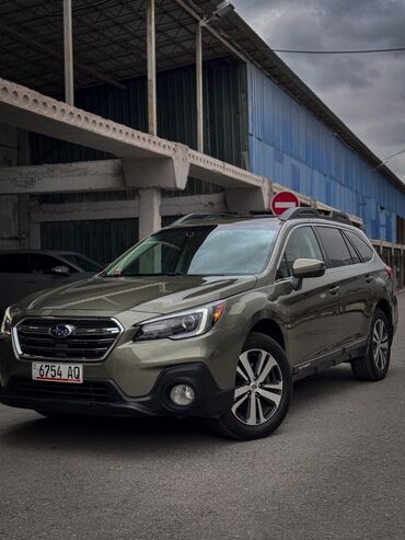 Subaru: Subaru Outback: 2017 г., 2.5 л, Вариатор, Бензин, Универсал