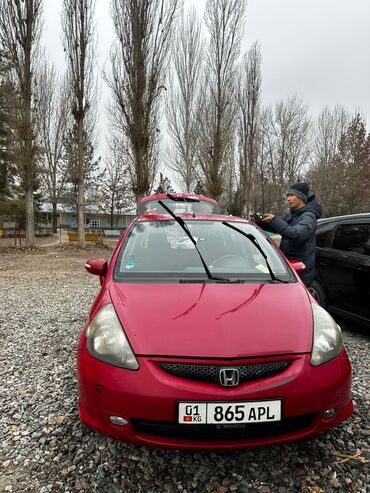 европеец: Honda Jazz: 2007 г., 1.3 л, Механика, Бензин, Хэтчбэк