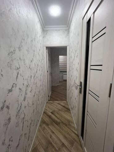 Uzunmüddətli kirayə mənzillər: Əhmədlidə Neapol dairəsində, Neapol şadlıq sarayının arxasında 9 — 13