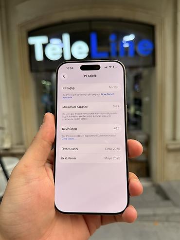 iphone iks: IPhone 16 Pro, 256 GB, Desert Titanium, Zəmanət, Kredit, Simsiz şarj — 5