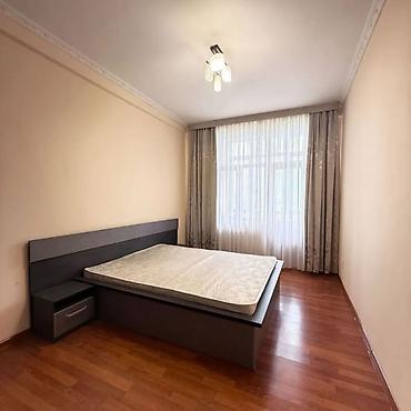 Продажа квартир: 3 комнаты, 90 м², 10 мкр 9 этаж — 1