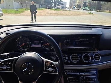 Mercedes-Benz: Mercedes-Benz E-Class: 2 l | 2019 il Sedan — 14