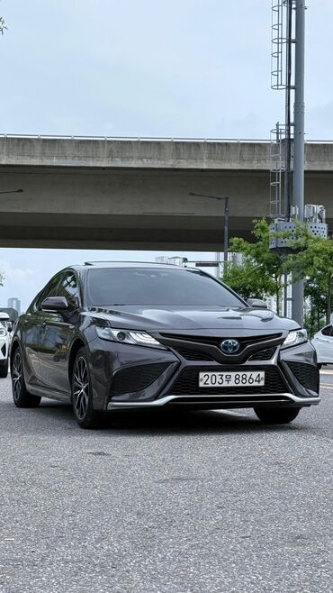 runx alex: TOYOTA CAMRY XSE Год 2021.04 объем 2.5 гибрид состояние идеал цвет