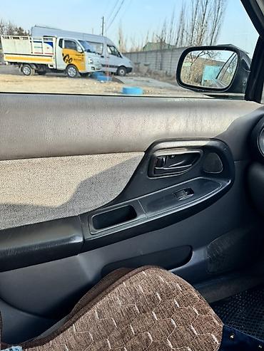 Subaru: Subaru Impreza: 2001 г., Хэтчбэк — 11