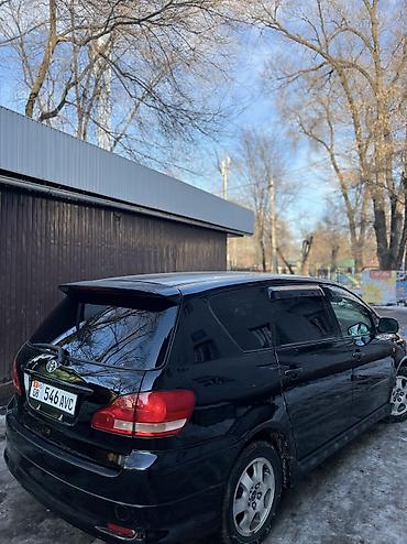 Toyota: Toyota Ipsum: 2002 г., 2.4 л, Автомат, Газ, Минивэн — 2