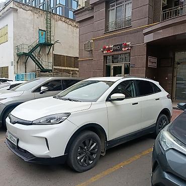 Weltmeister: Weltmeister EX5 2021год запас хода 400км Электрический кроссовер в — 2