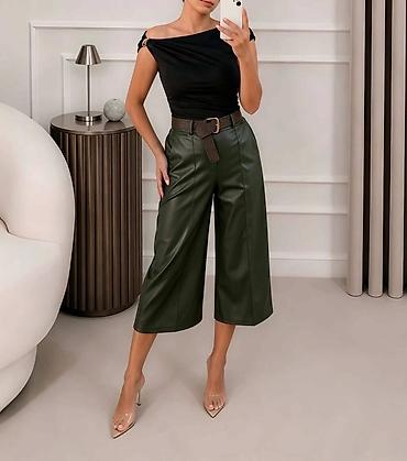 Farmerke: Pantalone eko koža ✨️ Cena: 2.650 dinara — 3