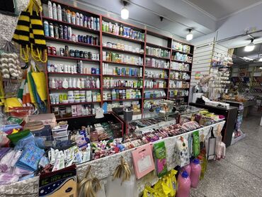 касса продуктового магазина: Продается готовый бизнес Ошский рынок ТЦ АЛА АРЧА