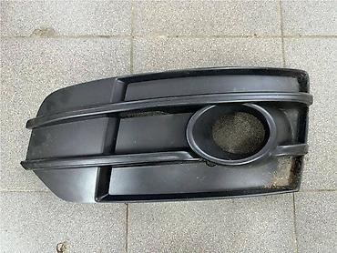 tocak za prikolicu: LEVA RESETKA BRANIKA ZA AUDI Q5 OD 2012. DO 2018. GOD. - 8R0807681H | — 1