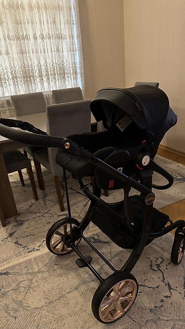 Uşaq arabaları: Коляска Kidilo markalı uşaq arabası dəsti təqdim olunur. Şəkillərdə — 3