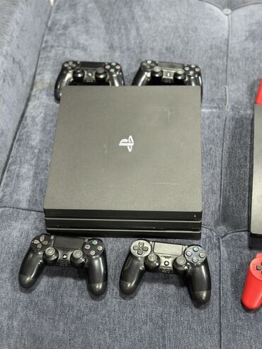 бу макбуки: 💎 PlayStation 4 Pro (непрошитая) 	•	В комплекте 4 оригинальных чёрных lalafo.kg да бу макбуки: 💎 PlayStation 4 Pro (непрошитая) 	•	В комплекте 4 оригинальных чёрных