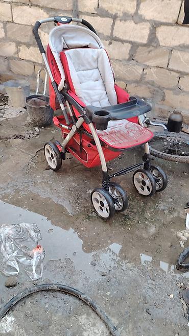 buz dovru yumşaq oyuncaqlar: Uşaq arabası və 2 ədəd uşaq velosipedi dəsti Paket tərkibi: - Qırmızı — 4