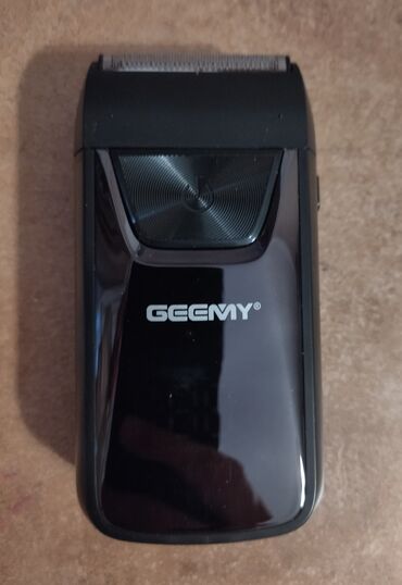 телефон нод 8: Бритва электрическая (новая)
Model: GM-9012
Зарядка от USB