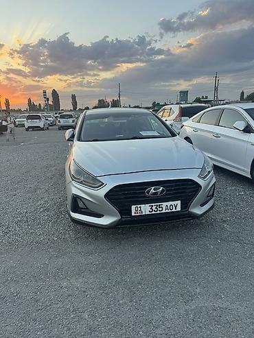honda element: Hyundai Sonata: 2017 г., Седан — 5