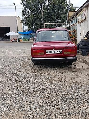 radiator opel astra g: VAZ 2107, qırmızı sedan Xüsusiyyətlər: - Kuzov: 4 qapılı sedan — 7
