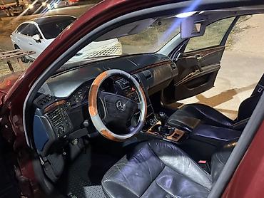 Mercedes-Benz — салон и интерьерные элементы - Оригинальный кожаный at lalafo.kg Mercedes-Benz — салон и интерьерные элементы - Оригинальный кожаный