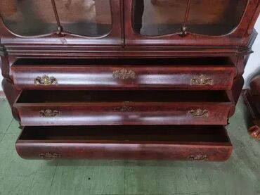 Stilske vitrine: Vitrina u odlicnom stanju. Visina 230cm Dubin45cm Sirina 210cm — 9