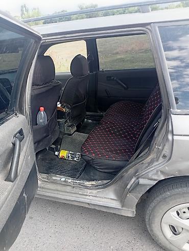 лабавой спринтер: Volkswagen Passat Variant: 1993 г., Универсал — 4