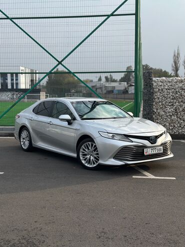 электирик машина: Toyota Camry: 2018 г., 2.5 л, Вариатор, Гибрид, Седан