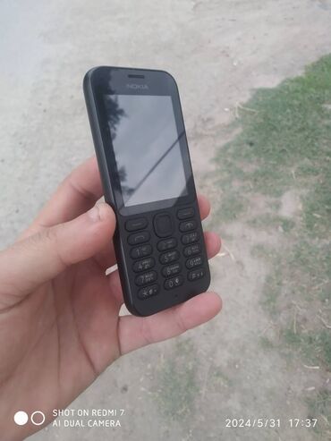 gence telefon: Nokia 225, < 2 GB Memory Capacity, rəng - Qara, Düyməli, İki sim kartlı