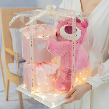 Подарки и сувениры: Мишки в тренде 😍😍😍 Мишка розовая Подарочный коробка Гирлянд Цветы