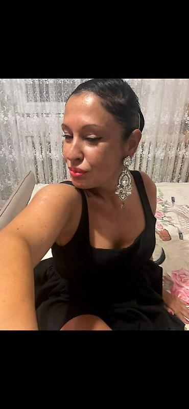 Haljine: Samo jednom obucena haljina, kao nova, mini, seksi, vecernja. Prodata — 5