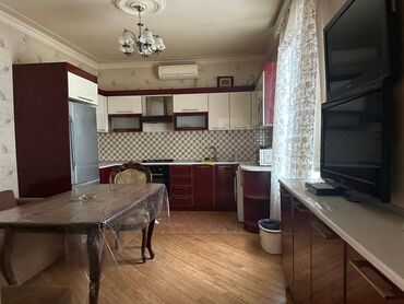 Uzunmüddətli kirayə evlər: 440 kv. m, 10 otaq, Artezian quyusu — 14