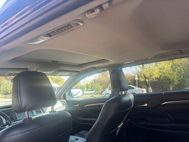 Toyota: Toyota Highlander: 2019 г., 3 л, Вариатор, Гибрид, Кроссовер — 7