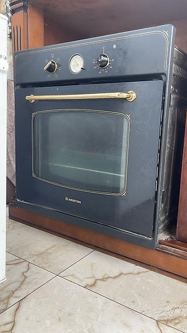 elektrikli chopper: Ariston daxili soba – retro dizayn - Quraşdırılan tip, ön panel qara — 1