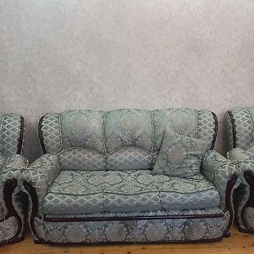 ikinci el divan yatak: İşlənmiş, Divan, Divan, 2 kreslo, Bazalı, Açılan — 2