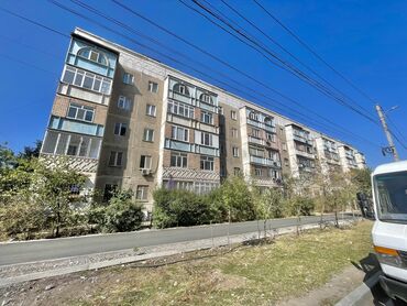 Долгосрочная аренда квартир: 3 комнаты, 73 м², 105 серия, 2 этаж, Косметический ремонт