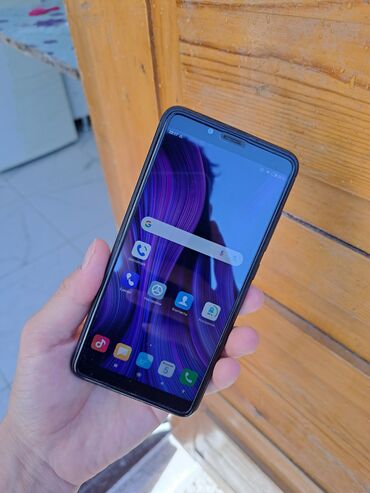 телефон редм: Redmi, Redmi 6, Б/у, 32 ГБ, цвет - Черный, 1 SIM, 2 SIM