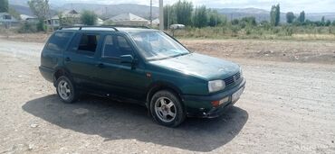 авто домкраты: Volkswagen Golf Variant: 1994 г., 1.8 л, Механика, Бензин, Универсал