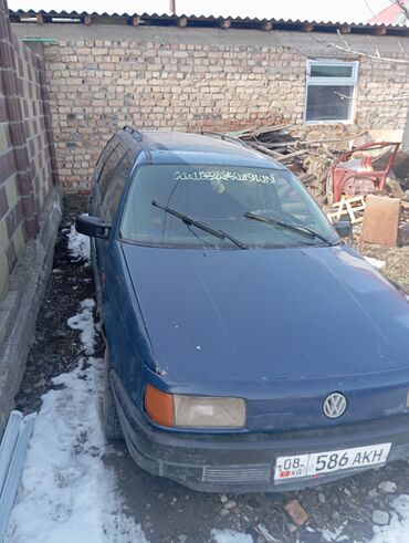 Volkswagen: Volkswagen Passat CC: 1989 г., 1.8 л, Механика, Бензин, Универсал