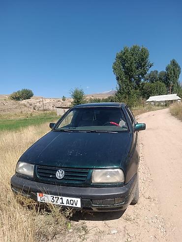 v klass: Volkswagen Vento: 1998 г., 2 л, Автомат, Бензин, Седан — 8