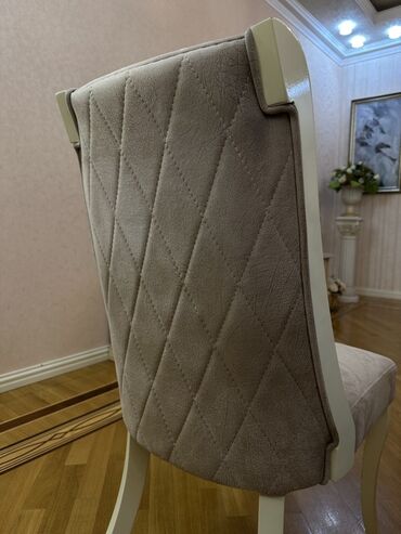 Stullar: Ela veziyyetde qonaq otagi ucun10 eded stul üzerindeki çexolu ile — 8