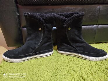 Gležnjače: Gležnjače, Converse, 42 — 7