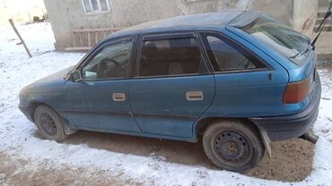 Opel: Opel Astra: 1992 г., 1.4 л, Механика, Бензин