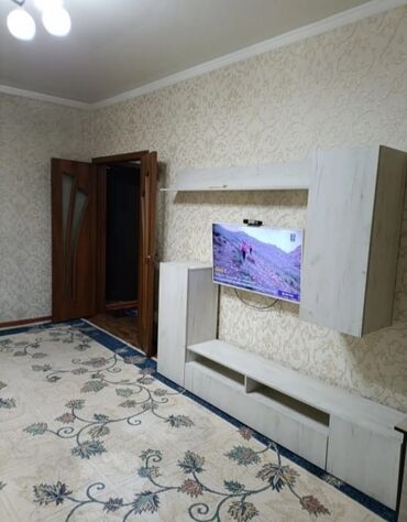 продажа квартир в бишкеке в рассрочку: 2 комнаты, 52 м², 106 серия, 2 этаж, Евроремонт