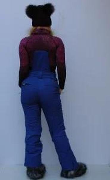 Ski pantalone: Ženske ski pantalone sa tregerima – tamnoplave - Visok struk sa — 25