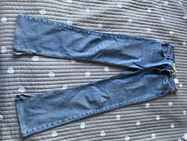 джинсы размер м: Джинсы и брюки, цвет - Синий, Б/у